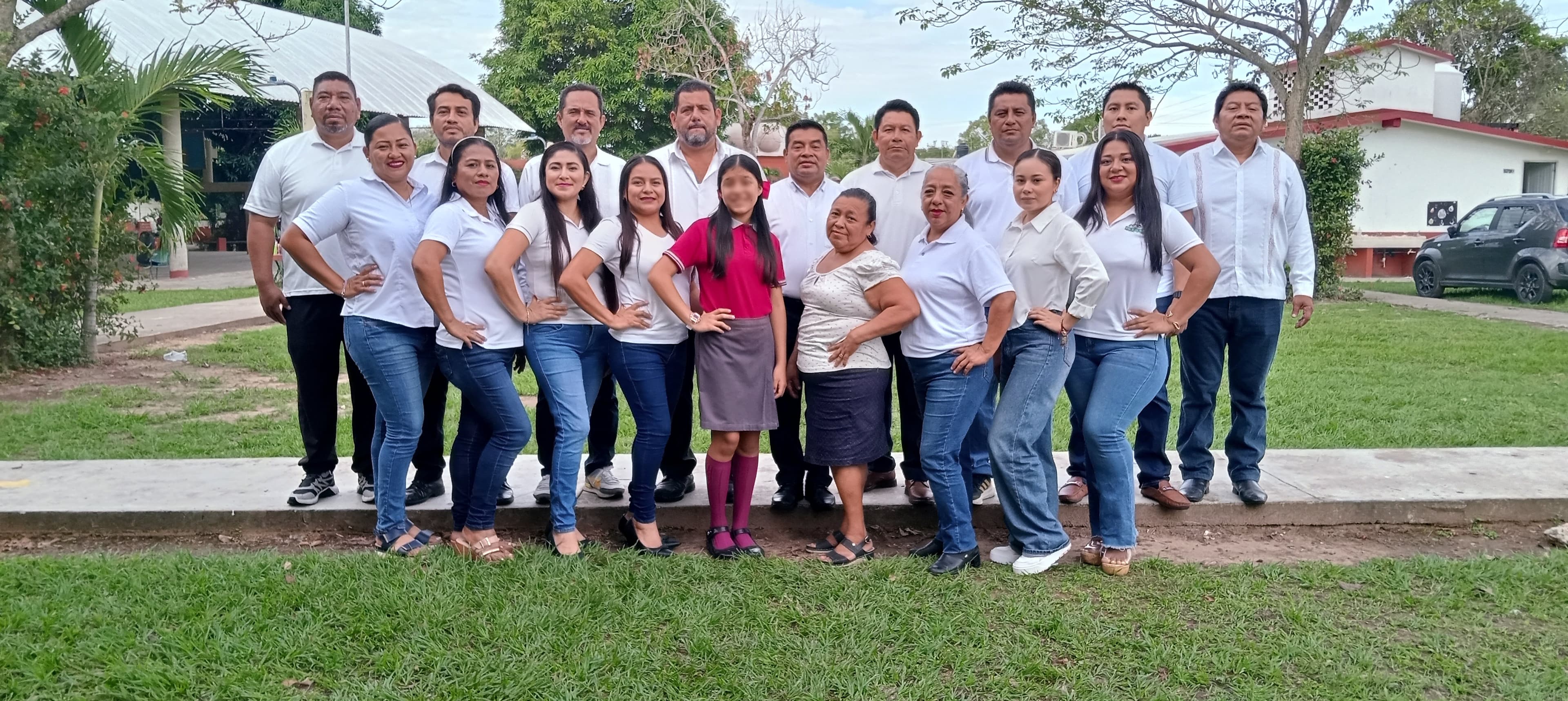 Niña chontal gana Olimpiada del Conocimiento 