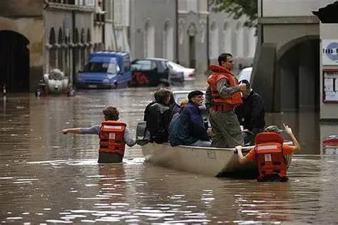 Inundaciones en Suiza provocan 4 fallecidos 