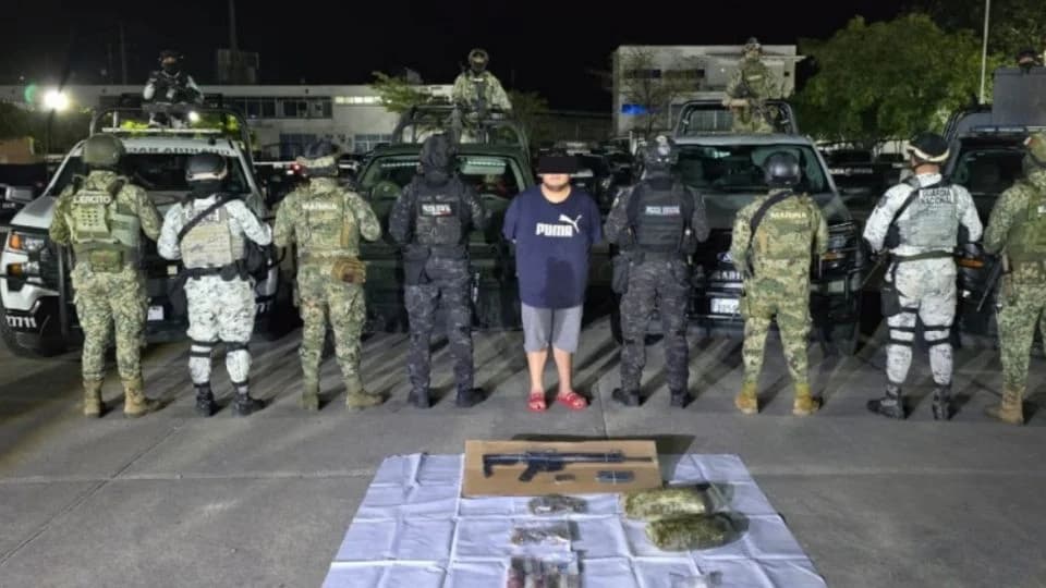 Detienen a El Balú otro "líder" de La Barredora