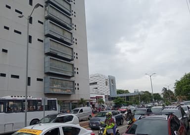 ImagenParan trabajadores de intendencia de hospitales de Veracruz  