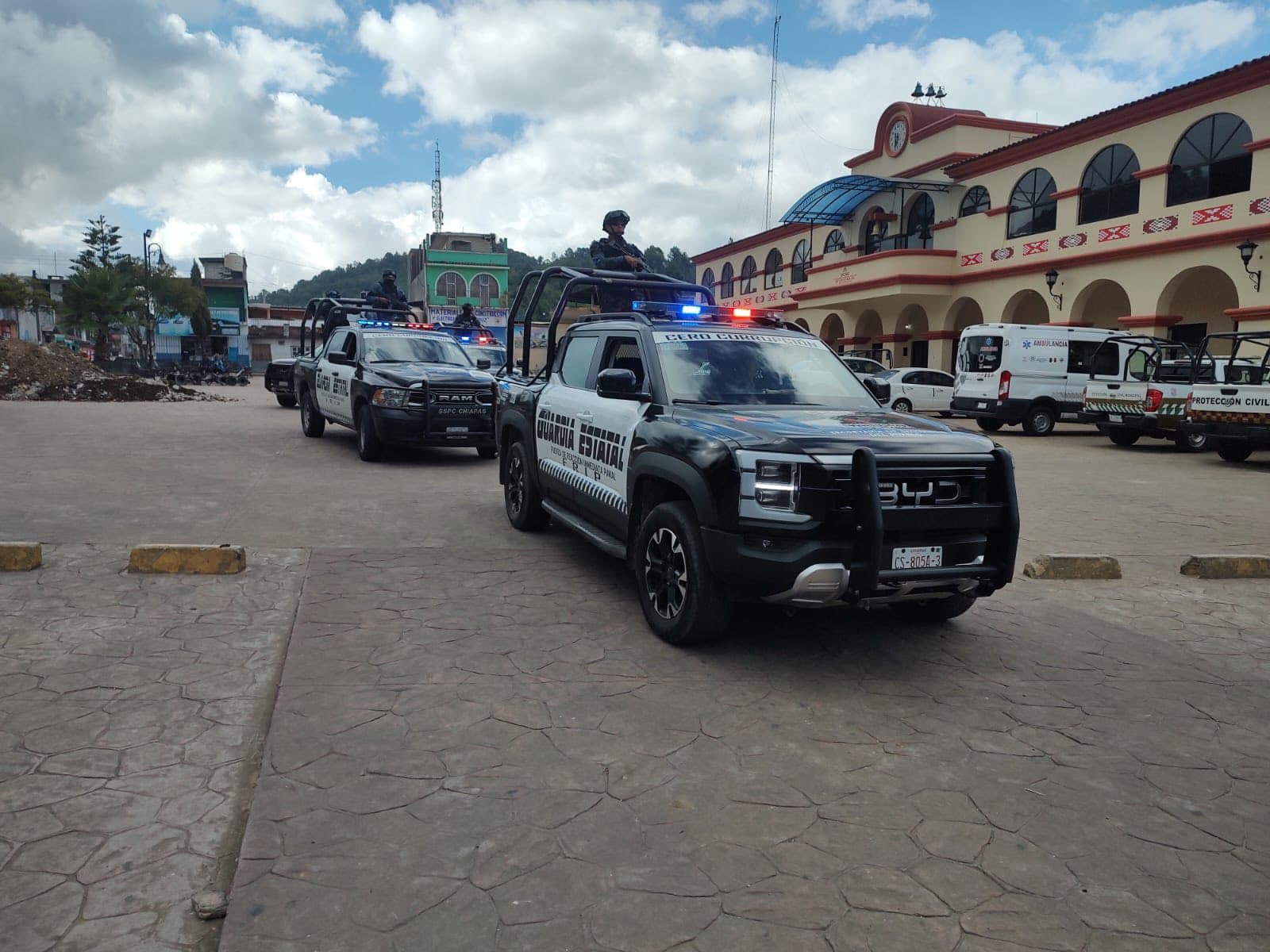 Pakales hieren a tzeltal en Oxchuc por resistirse 