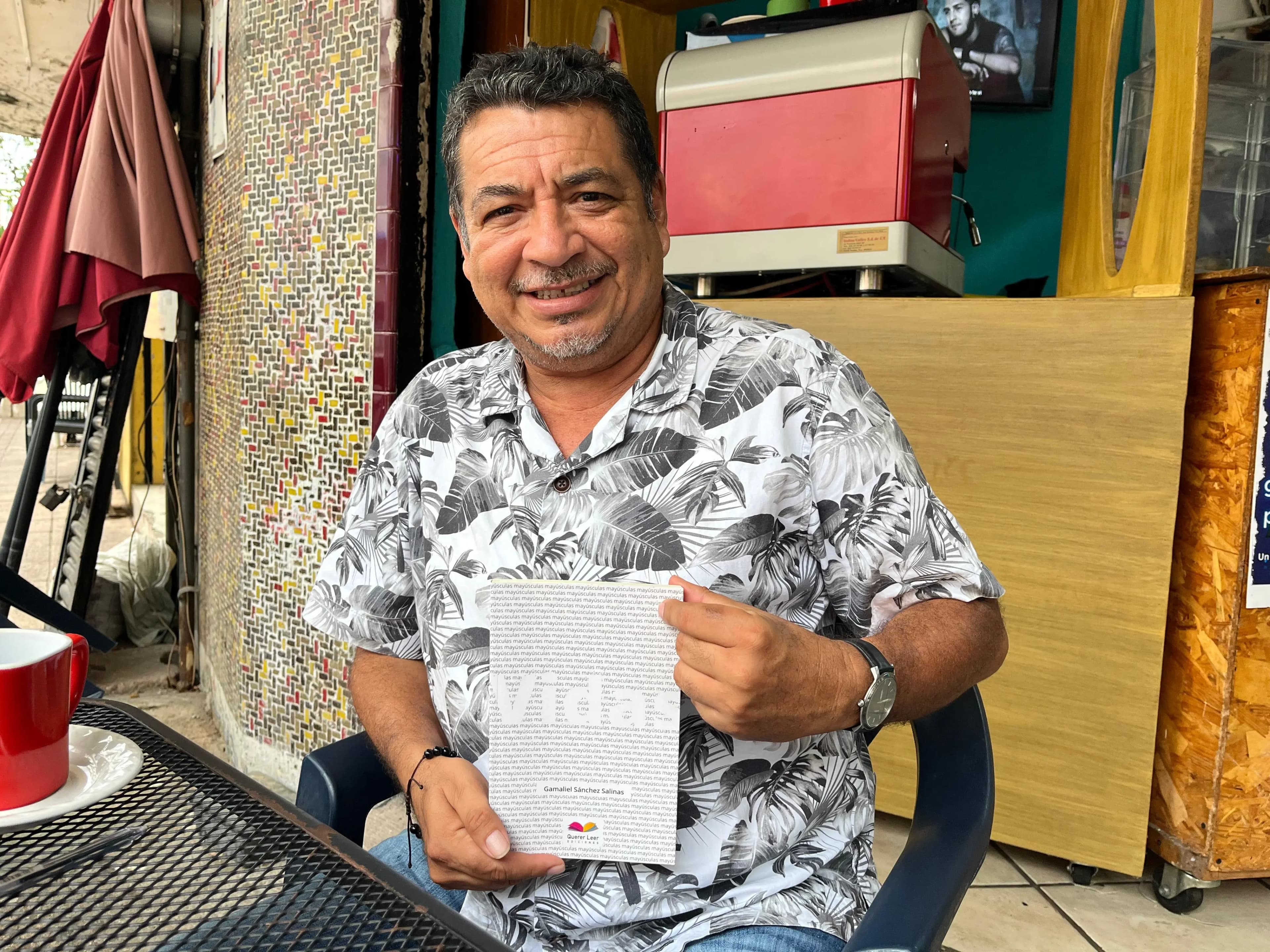Vidas Mayúsculas, la obra de Gamaliel Sánchez que profundiza en lo cotidiano