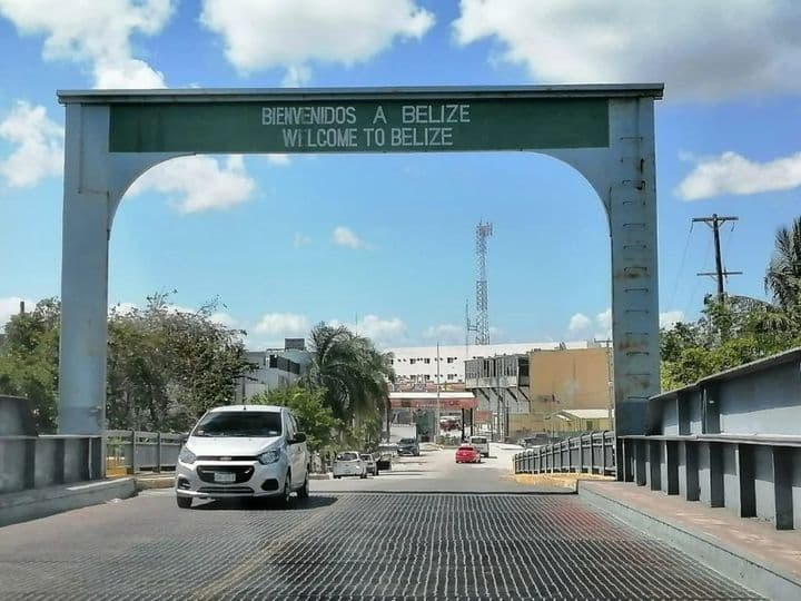 Autorizan a mexicanos del sureste a visitar Belice de manera gratuita