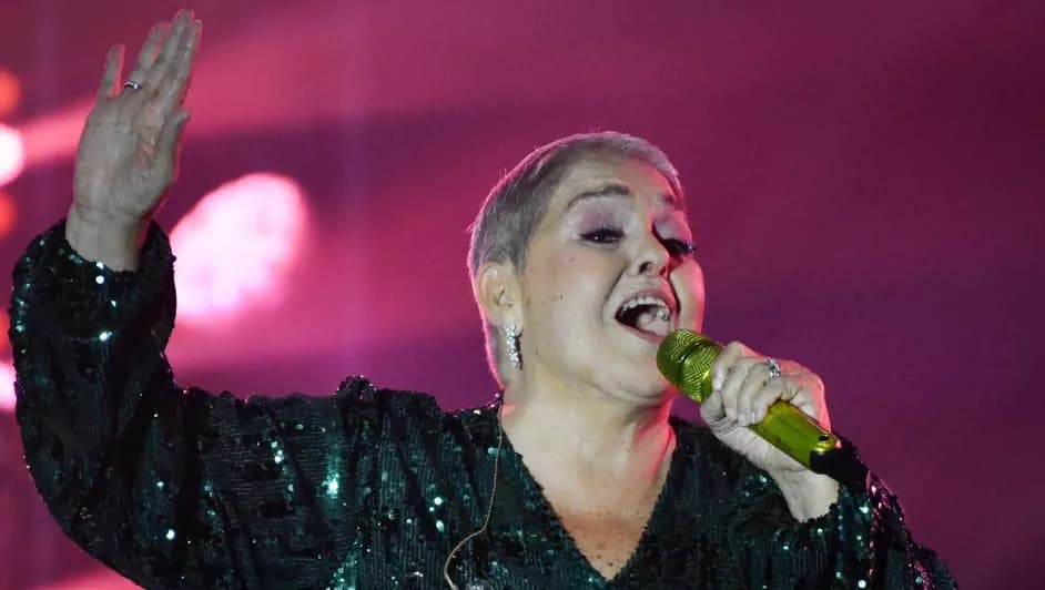 Lupita D'Alessio anuncia su retiro por motivos de salud