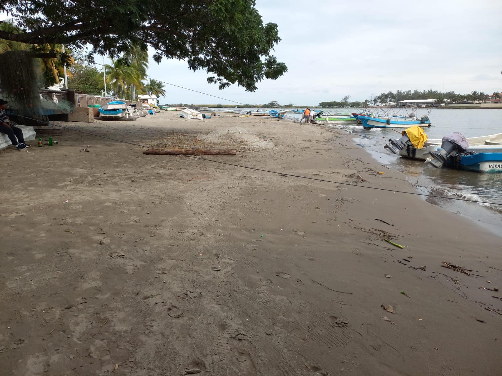 Pescadores de Veracruz piden dragado de río 