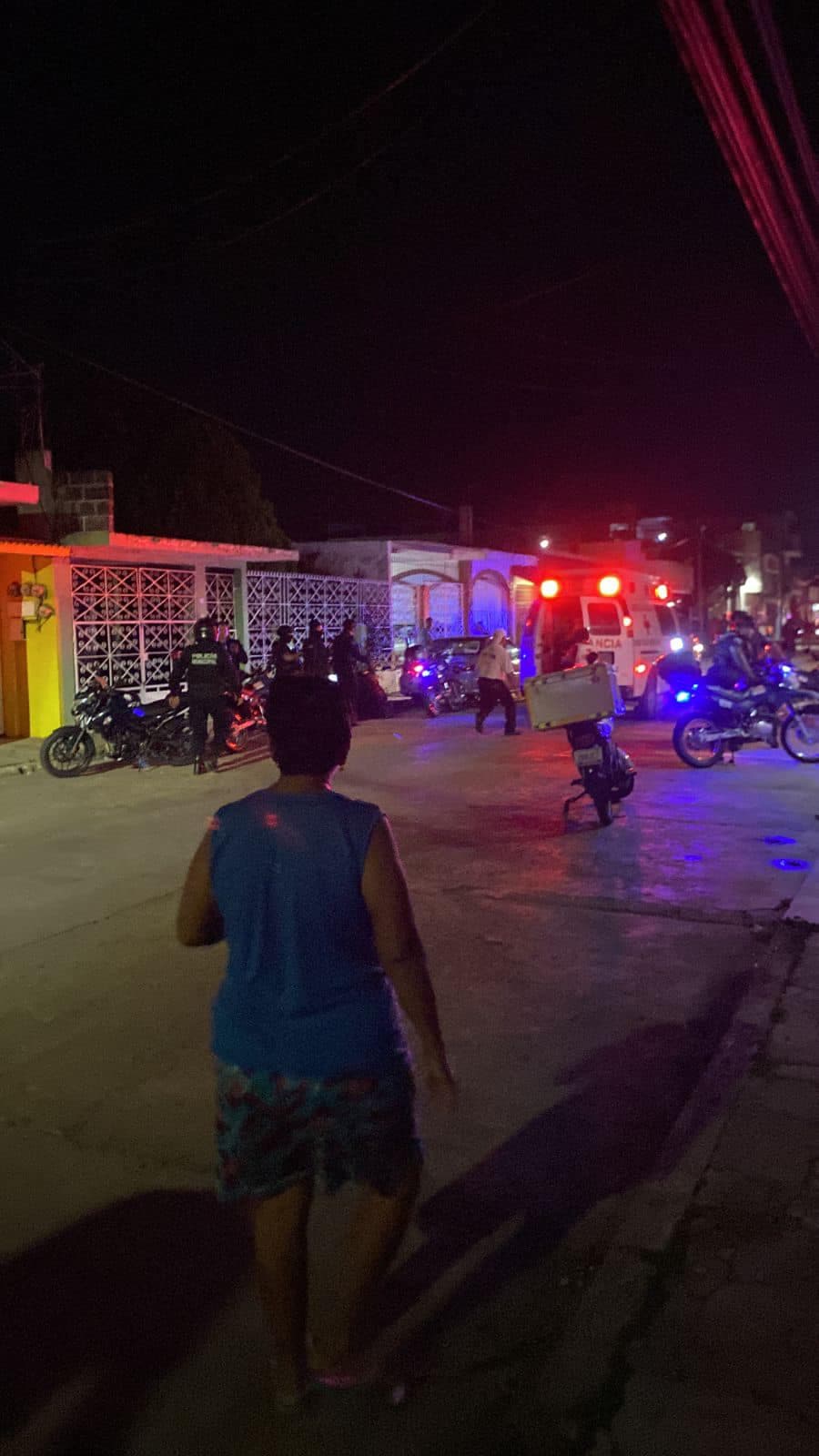 Atacan a policía municipal en Comalcalco 