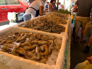 ImagenSe desploman ventas de mariscos, pero precios están 'por las nubes'