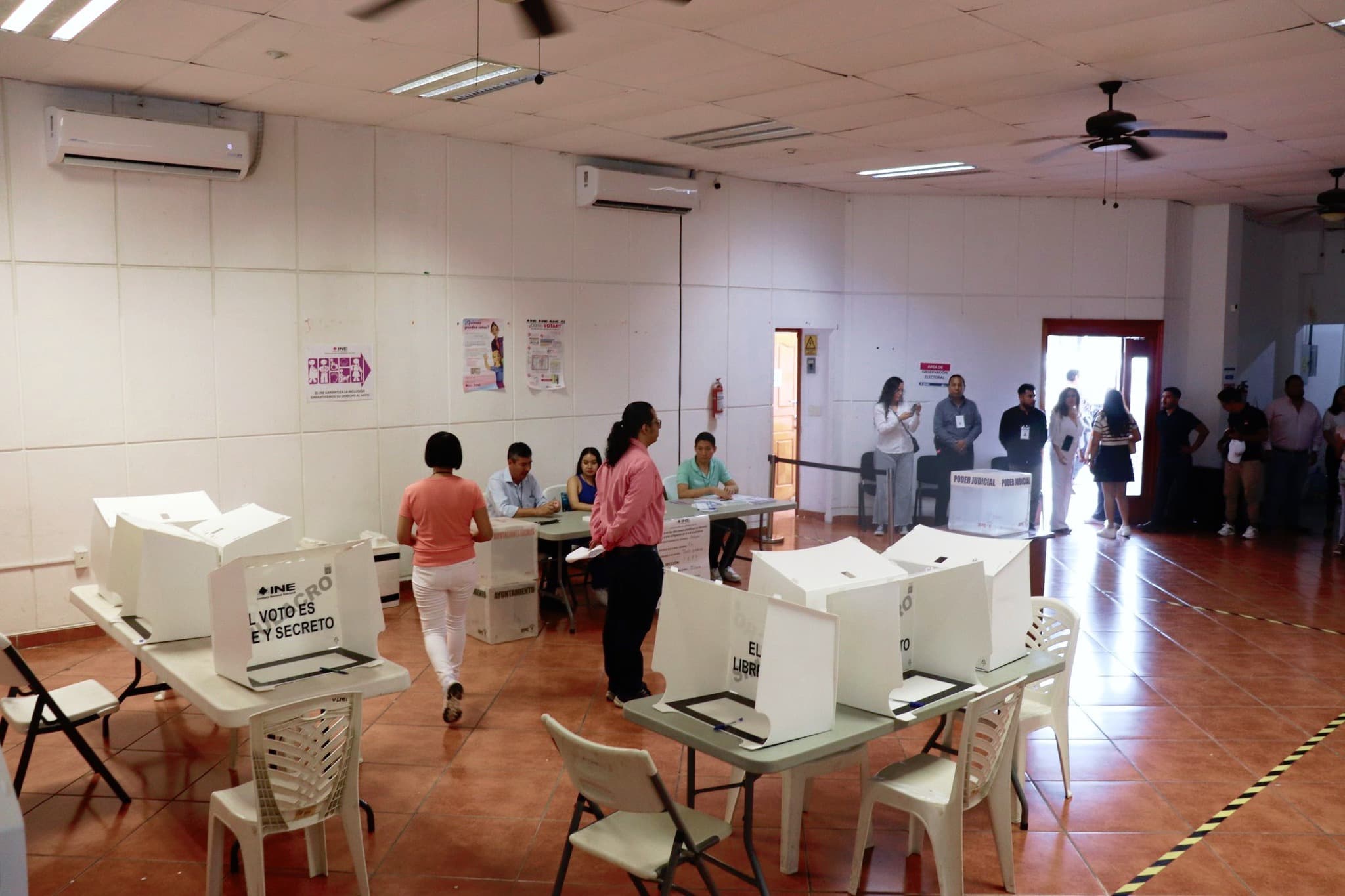 INE Chiapas realiza simulacro para la elección del Poder Judicial 