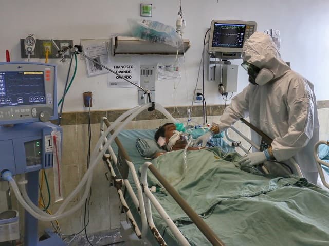 Colapsa aire acondicionado del "Juan Graham"