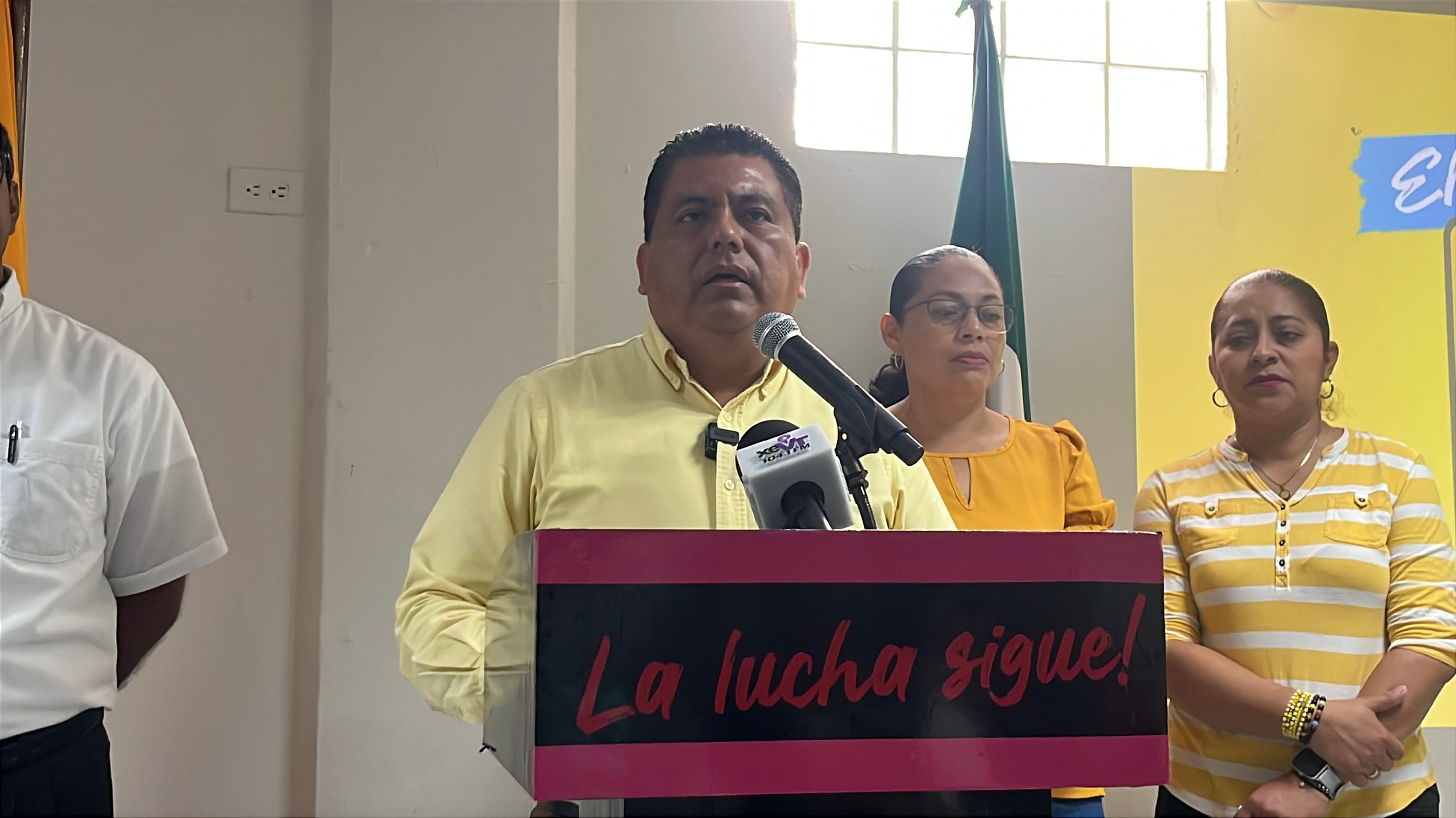 En encuesta del PRD, aprobación de May cayó al 25%