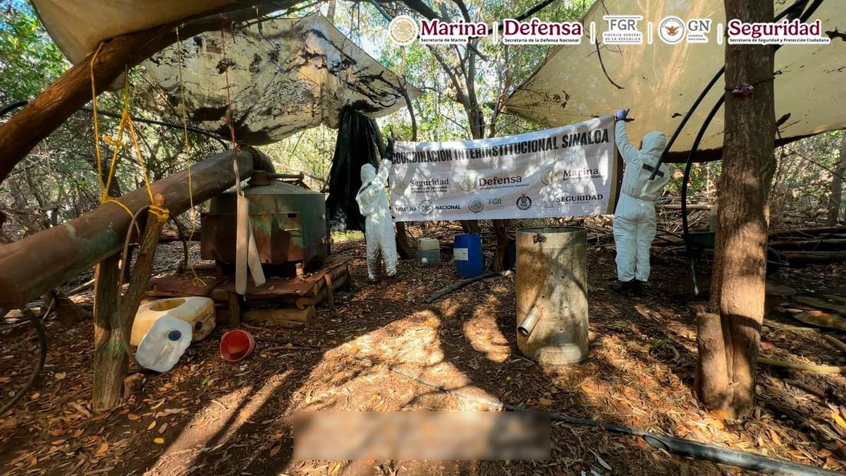 Golpe al Cártel de Sinaloa; desmantelan 6 narcolaboratorios en Culiacán