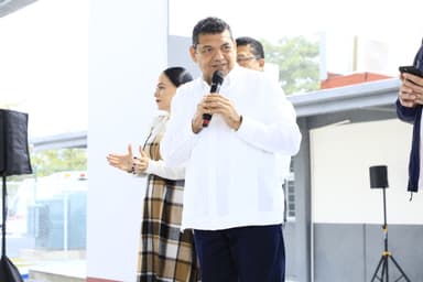 ImagenDefiende May su popularidad en encuestas, oposición solo crítica 