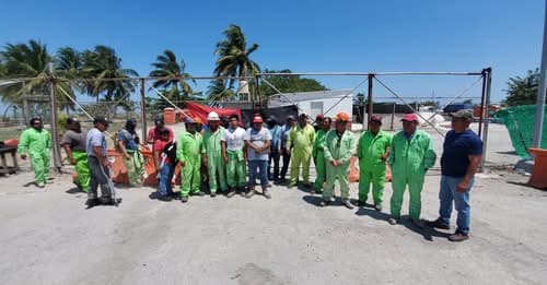 A huelga trabajadores del Puente El Zacatal Cd. del Carmen