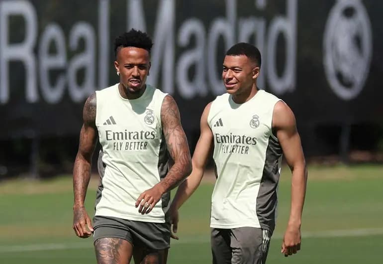 Hospitalizan a Mbappé por una gastroenteritis