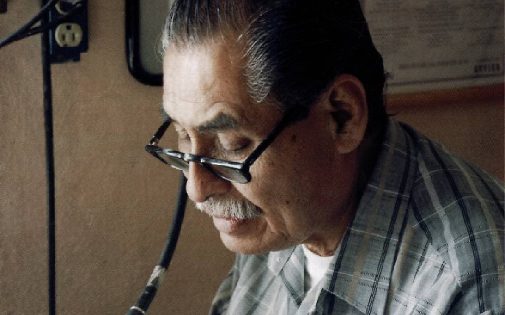 Roberto Ruiz, el “Gigante de la miniatura” lleva su obra al Museo del Estanquillo