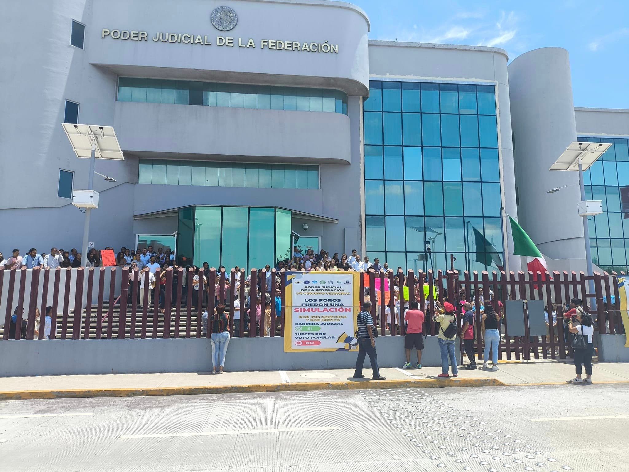 Inician paro indefinido de labores trabajadores del Poder Judicial Federal