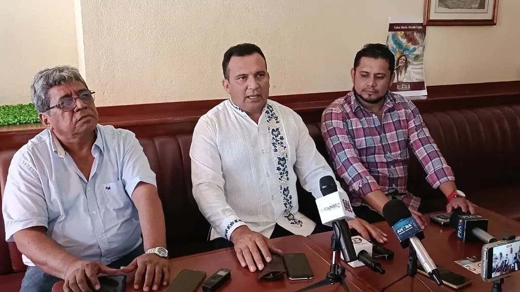 Dan espaldarazo a Luisa Alcalde líderes productores 