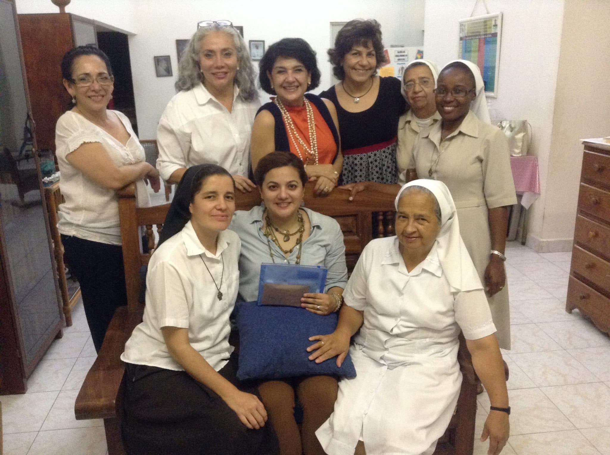 Realizan Tupa Bazar y crean conciencia social  