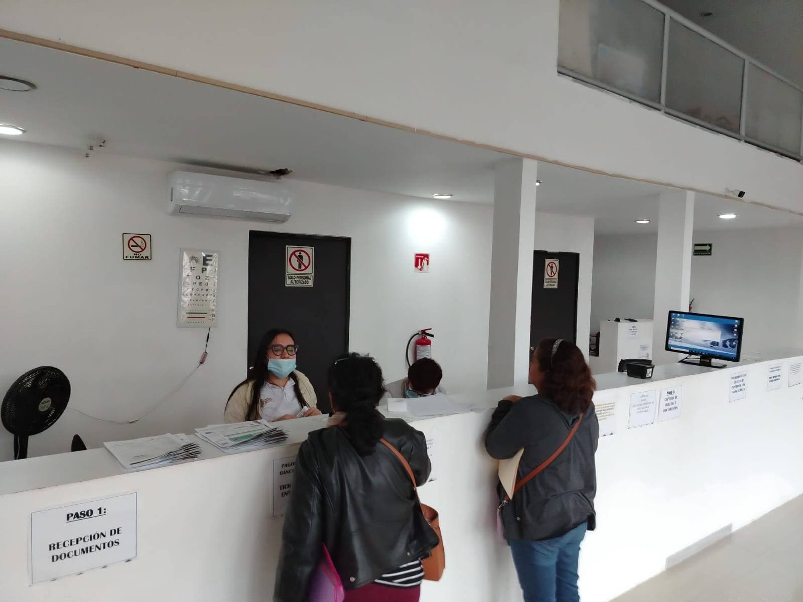 Trabajan con equipos obsoletos para expedir licencias en Veracruz