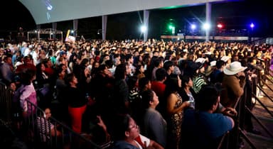 ImagenEdén Muñoz enciende el Nicho de la Música en Cumbre Tajín 2025