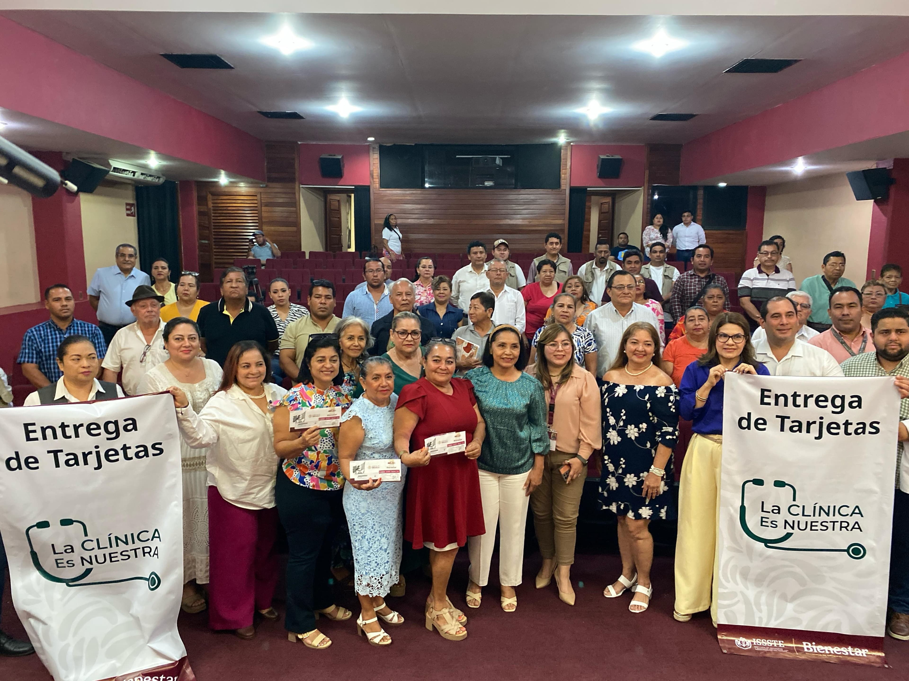 En medio de crisis de salud, entregan $9 millones para rehabilitar clínicas ISSSTE