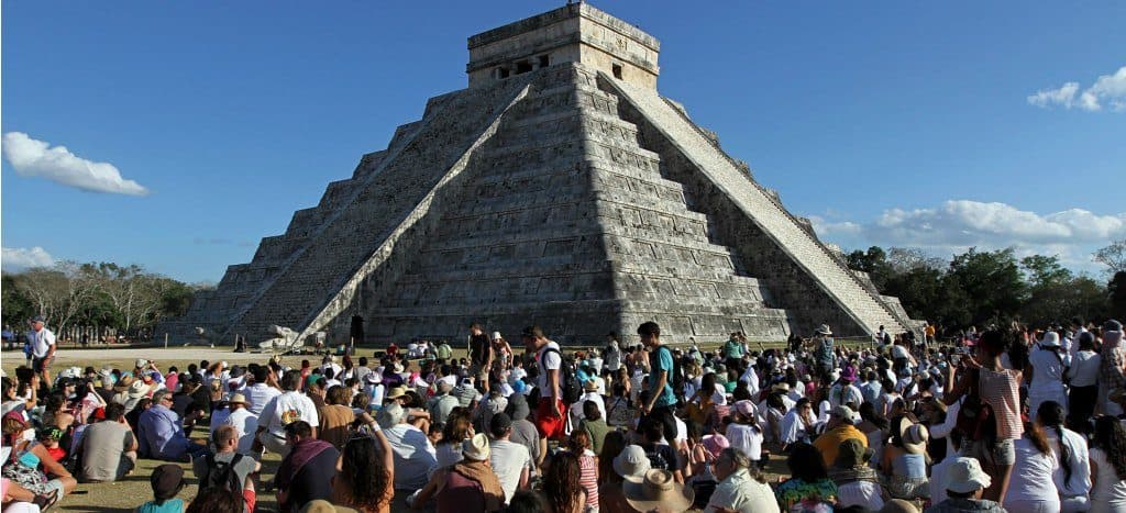 Extranjero viola protocolos de seguridad en Chichén Itzá