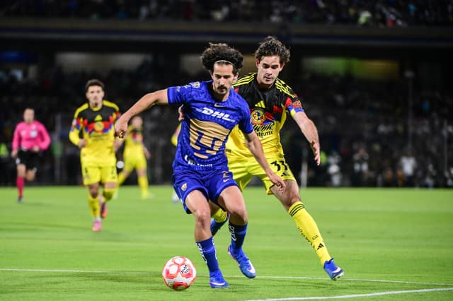 Pumas se lleva el clásico ante América 