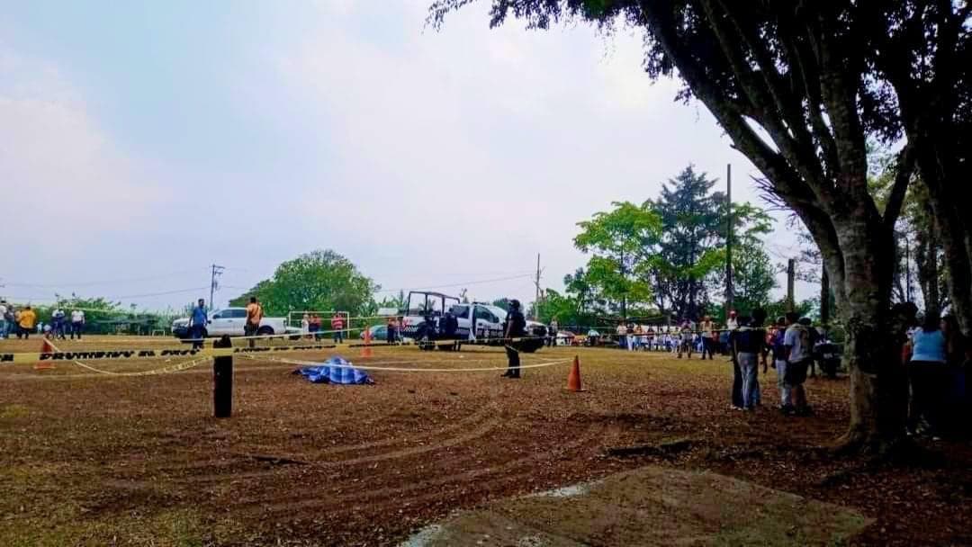 Rayo mata a uno, hiere a tres