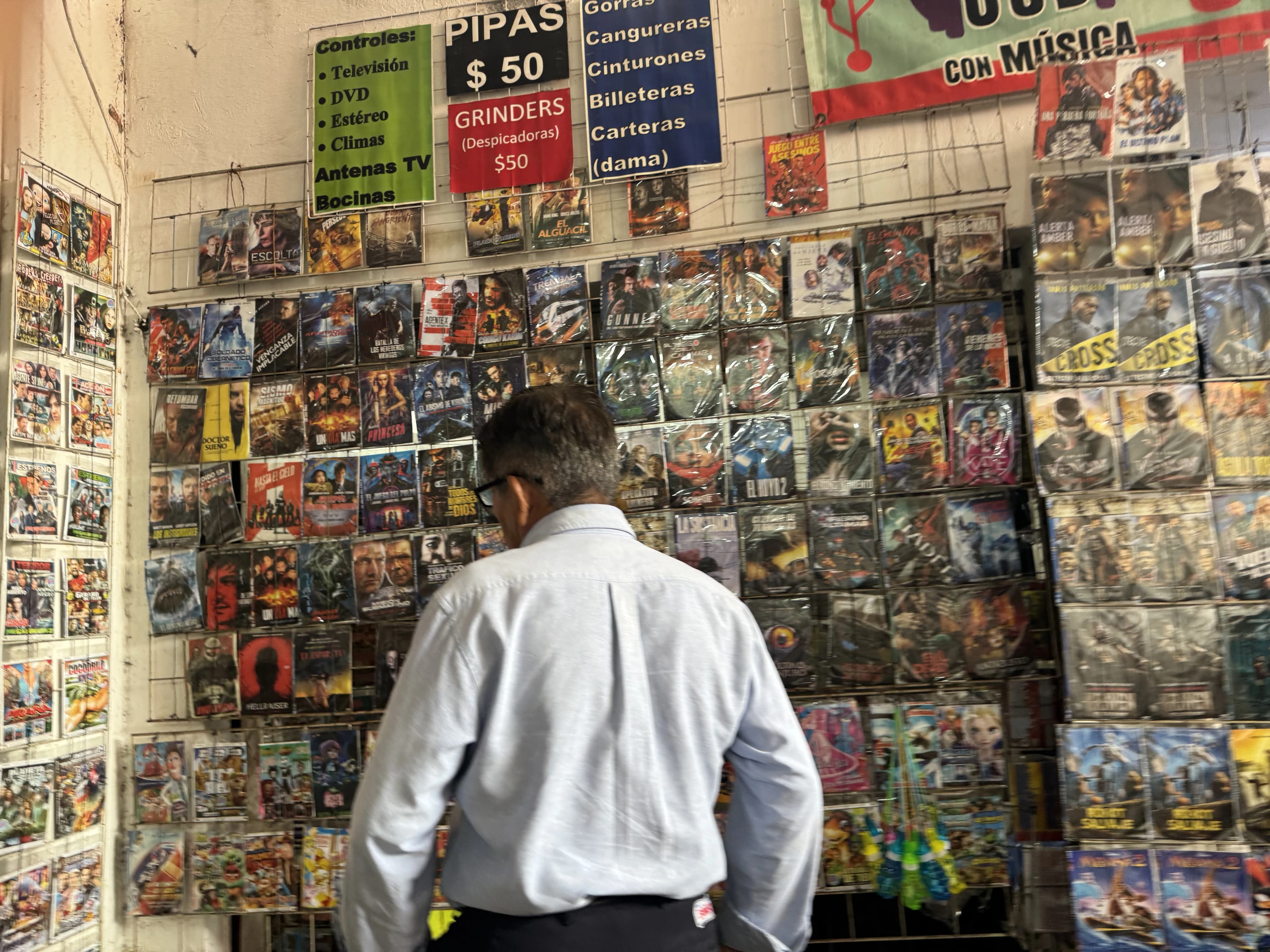 Piratería en mercados de Villahermosa: economía vs lujo