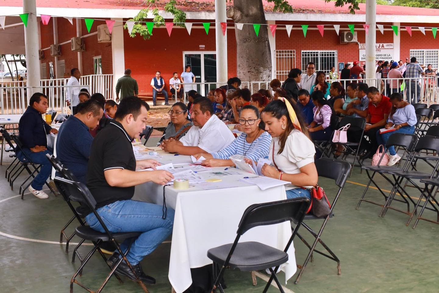 Más de 500 fórmulas van por delegaciones municipales