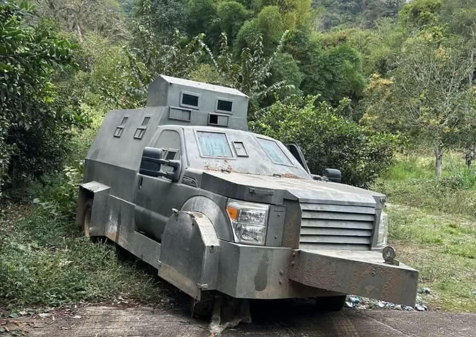 Aseguran más vehículos monstruos en frontera de Chiapas
