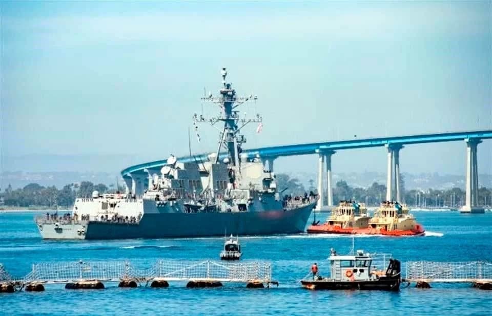 EU envía otro buque de guerra a frontera con México