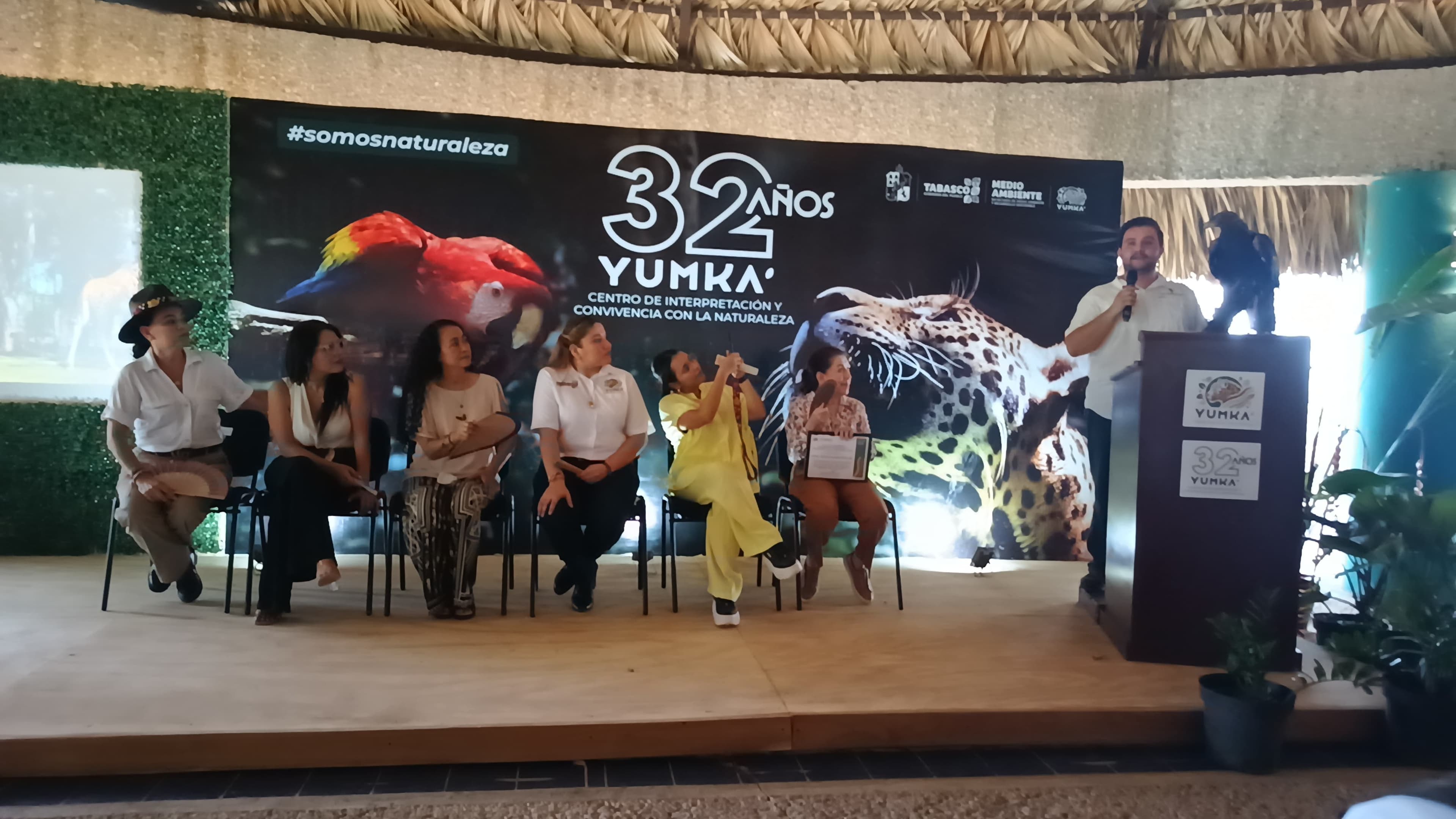 Celebran al Yumka' por su cumpleaños 32 años