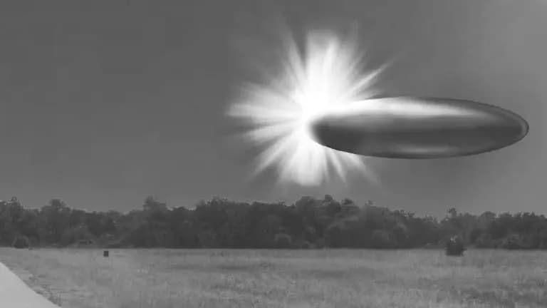 Difunde EU nuevo paquete de material de OVNIS 