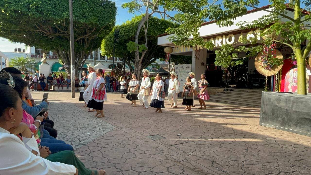 Celebra Ocosingo 461 aniversario de su fundación 