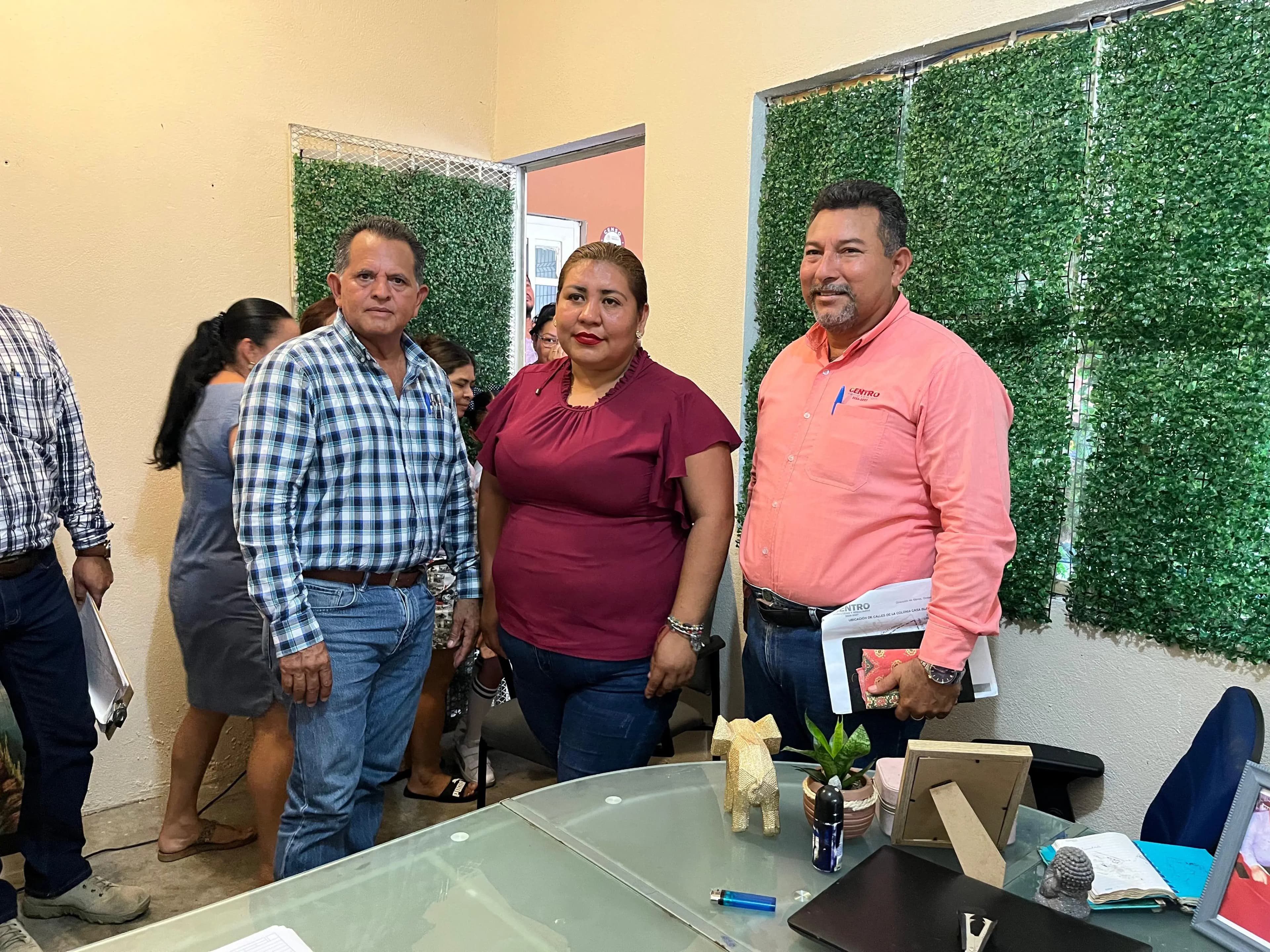 Esperan pavimentación desde casi tres décadas en Casablanca