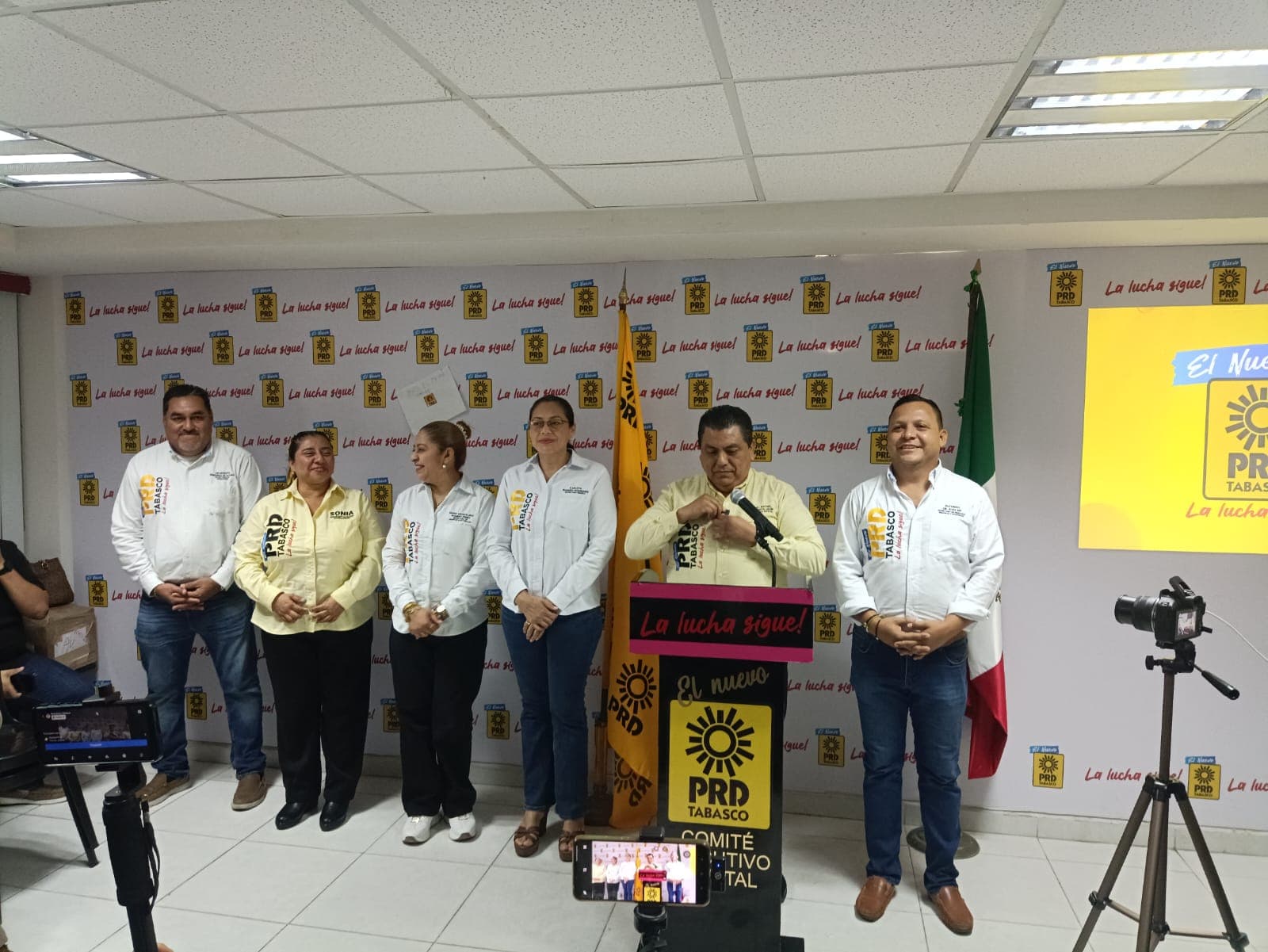 Funcionarios de Tabasco ya andan en campaña denuncia PRD