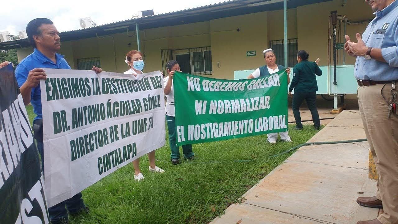 En Cintalapa trabajadores del IMSS denuncian acoso laboral