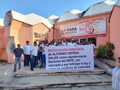 ImagenCrece oposición de docentes a Ley del ISSSTE