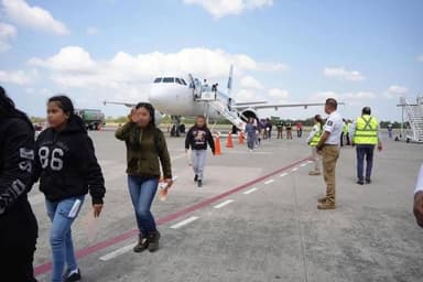 ImagenEmbajada de EU deportará a todos los mexicanos a Chiapas
