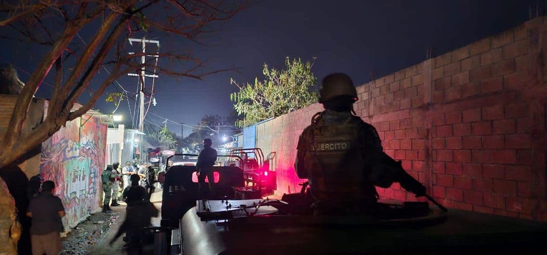 Rescatan a 19 migrantes secuestrados 