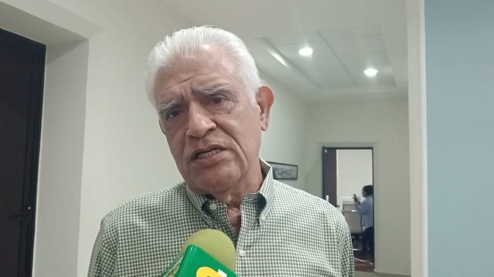 No deben temer a trabajadores de CFE armados: Abogado