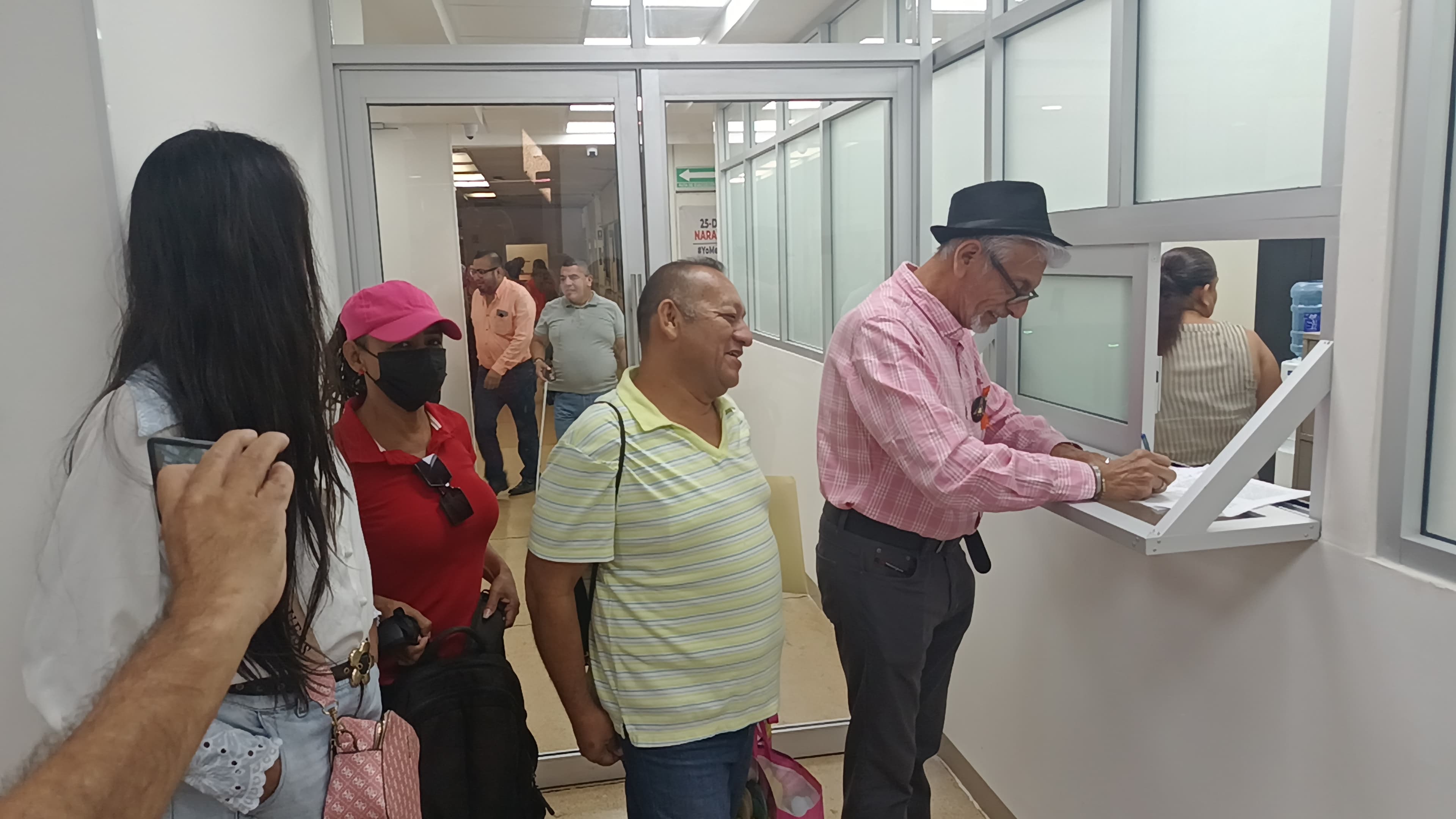 Urge resolver carencias en clínicas VIH-SIDA, exigen colectivos