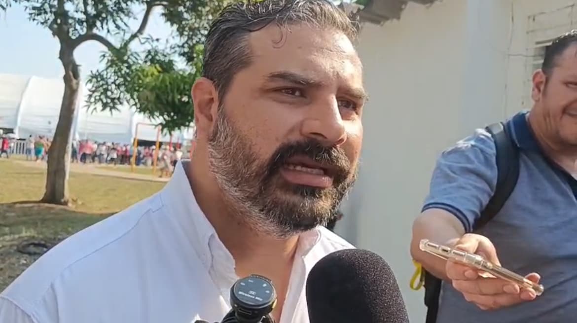 No hay alarma por gusano en humanos: Secretario de Salud