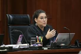 ImagenFavorece Lenia Batres al gobierno federal anula multa millonaria por expropiación de tierras 