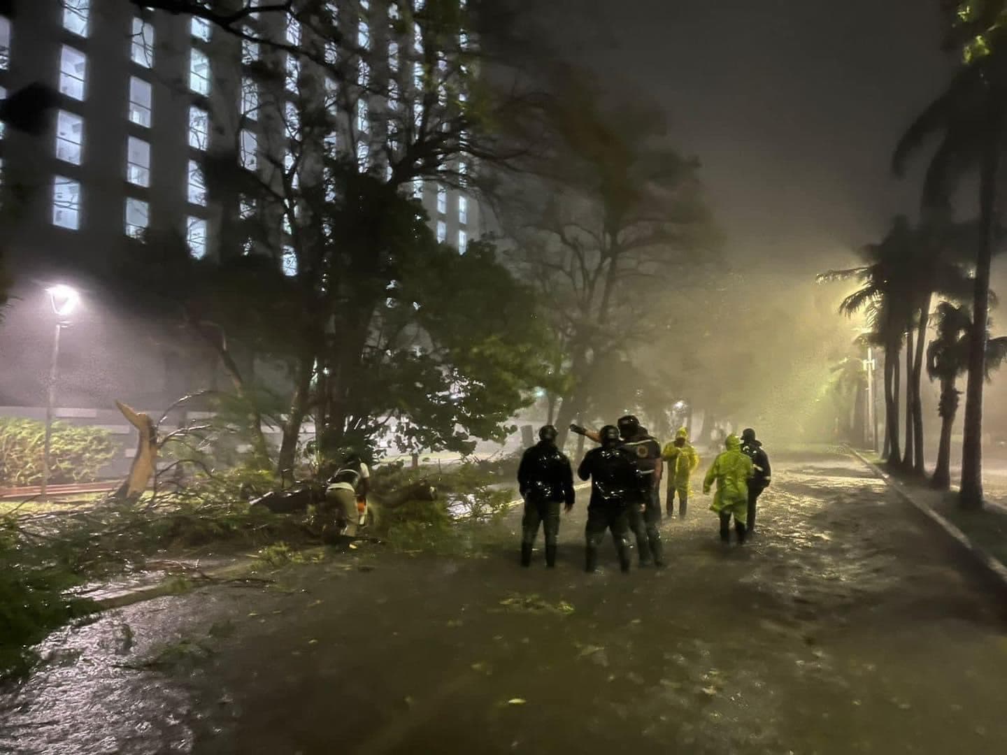 Huracán “Helen” frente a las costas de Q. Roo