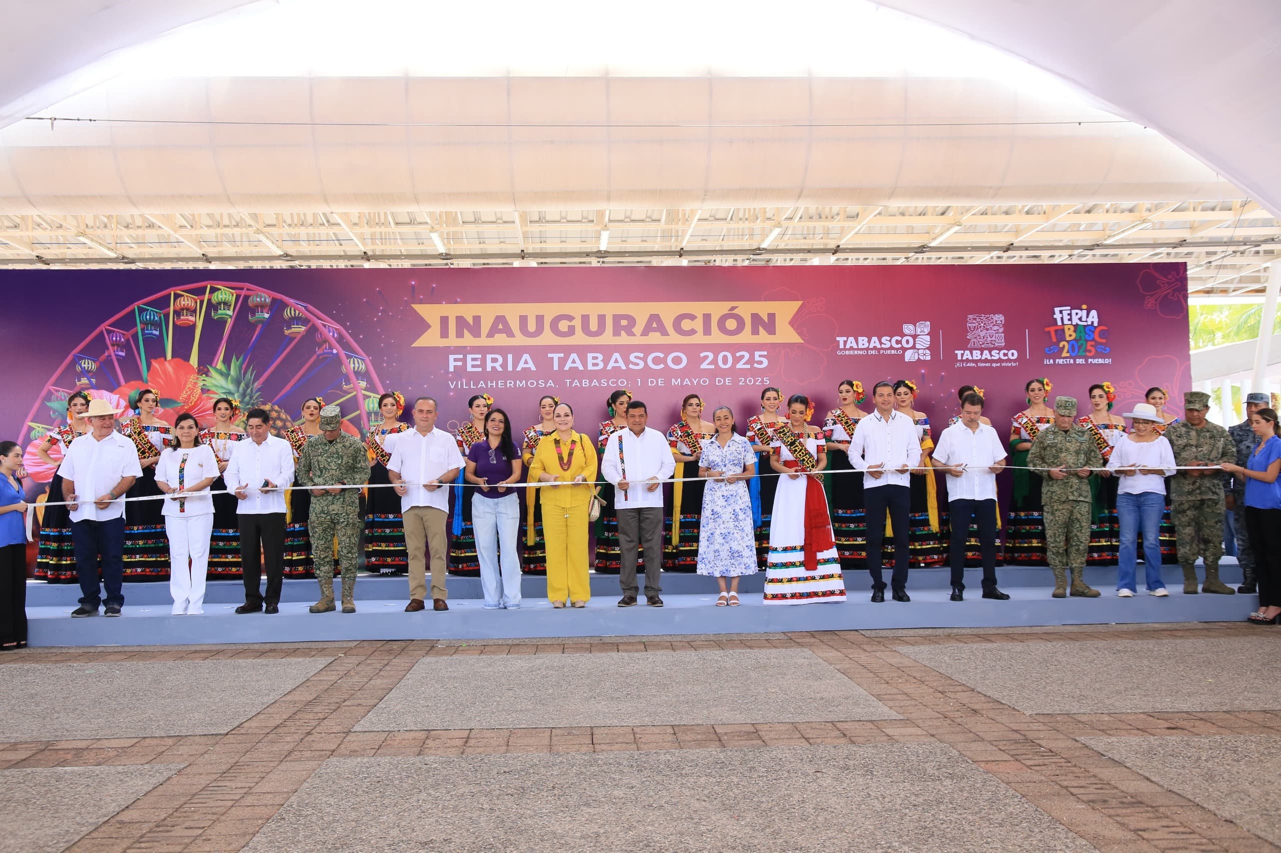 Comienza Feria 2025, olvidan tabasqueños pendientes