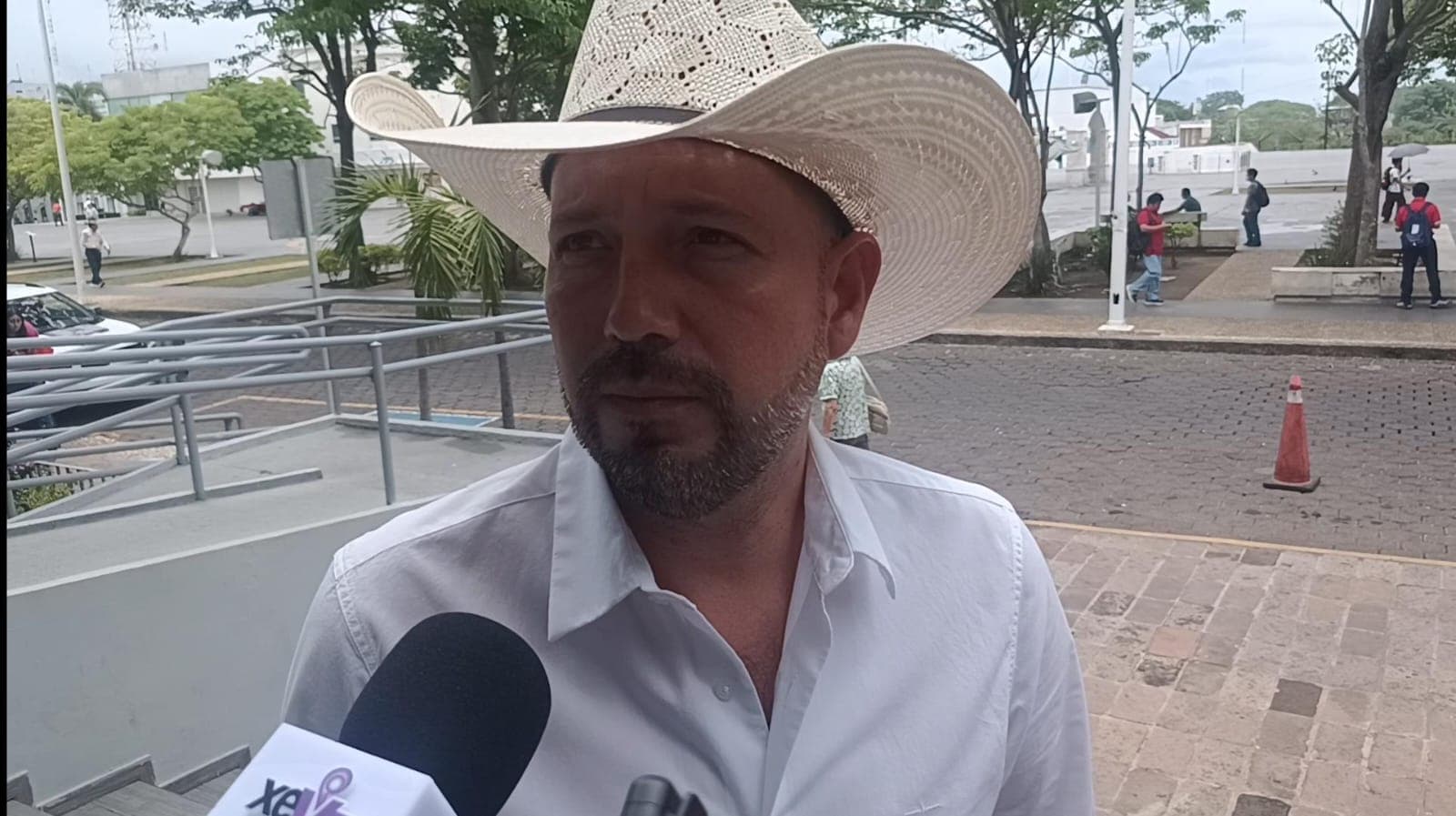 Que FGE determine si alcaldesa tiene o no vínculos con el crimen: Suárez