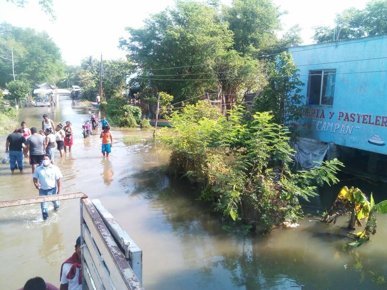 Comunidades de los Ídolos necesitan camellón para resguardar enseres 