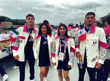 Imagen¿Qué significa el polémico uniforme de México en los JO?